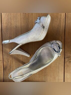 Anne Klein Metallic Silver Slingback Peep-Toe Heels
